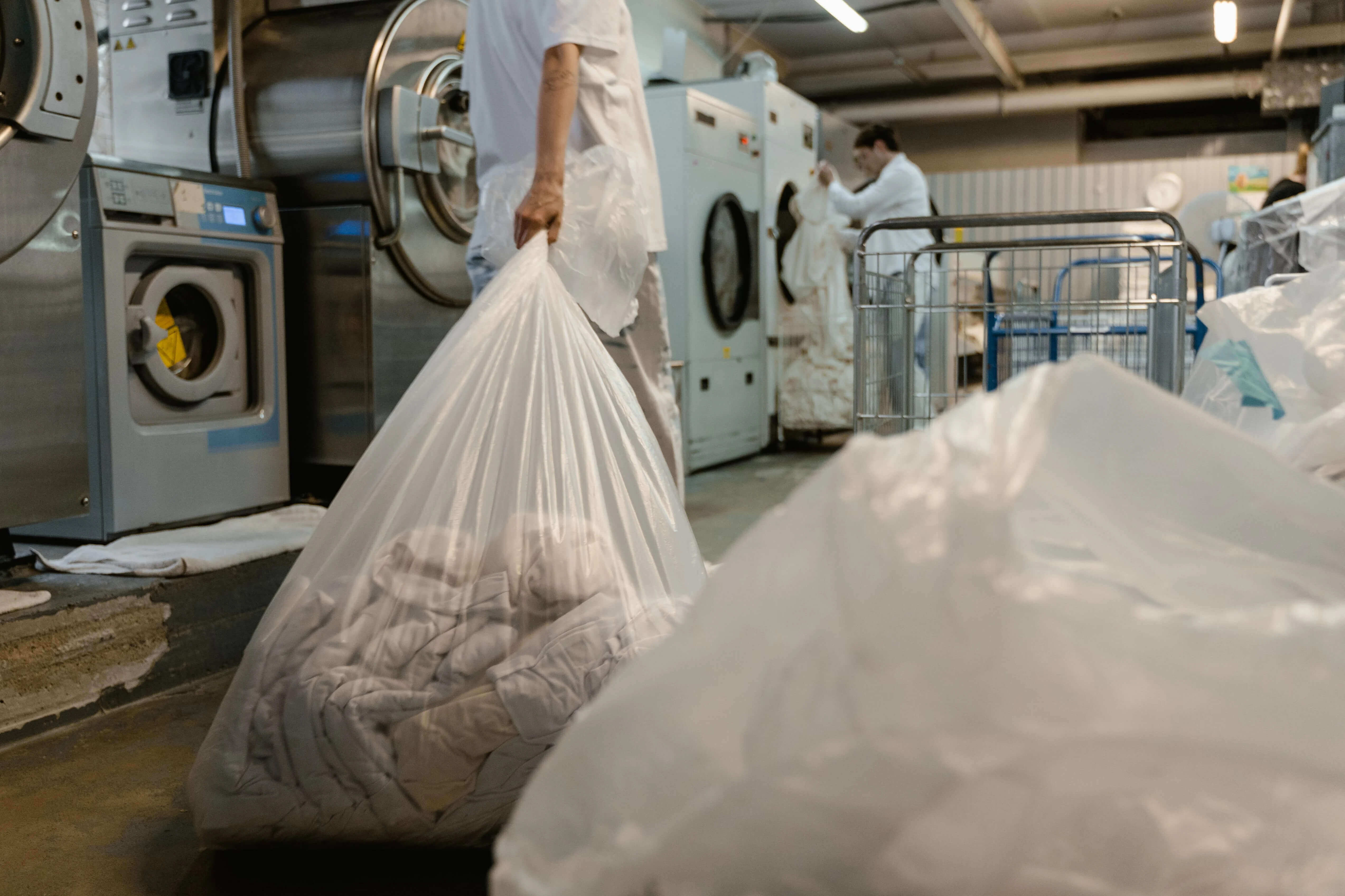 A laundrette using water-soluble laundry bags